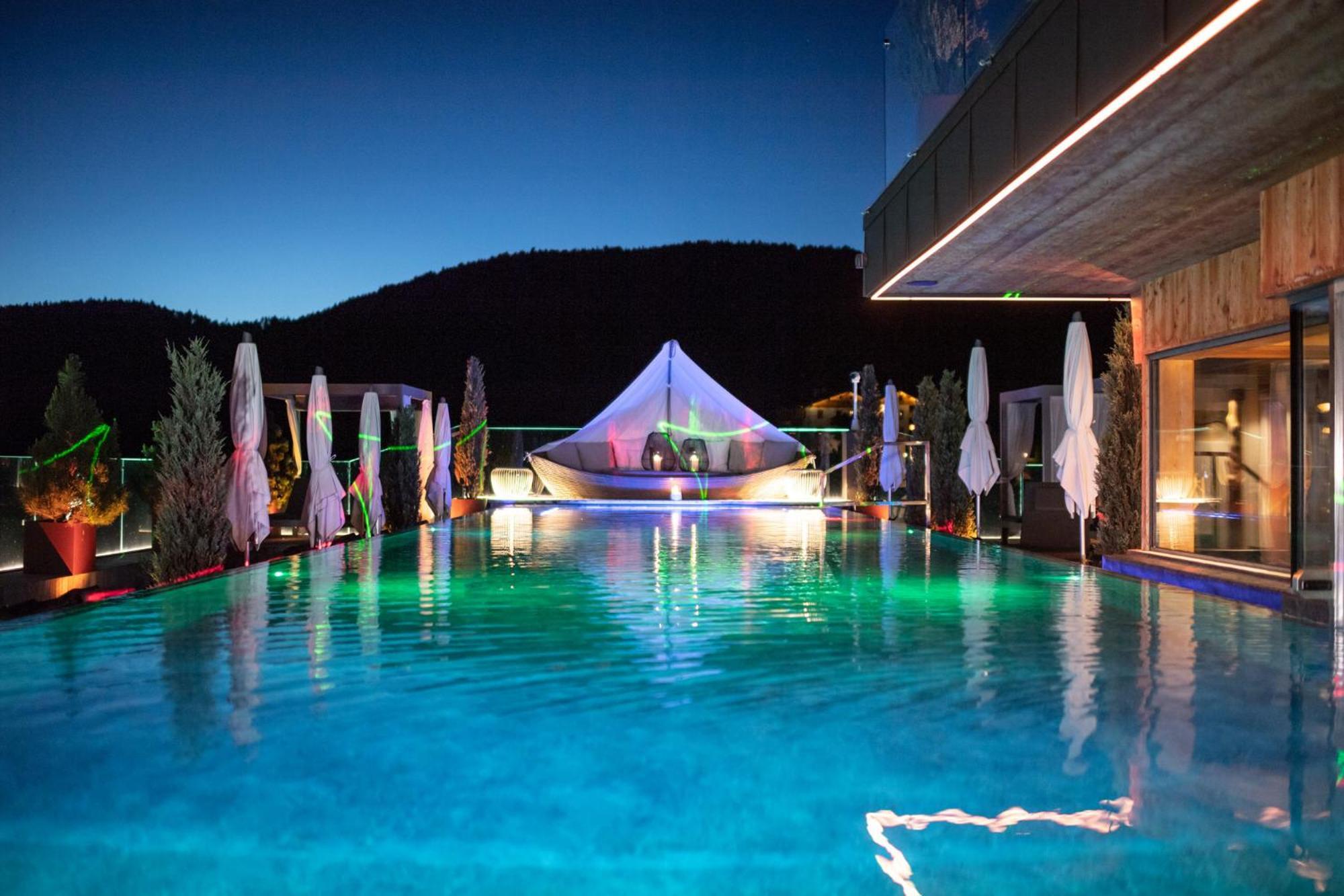 Abinea Dolomiti Romantic Spa Кастельротто Экстерьер фото
